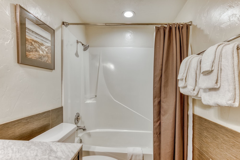 Sand & Sea Resort Condominiums - photo 908