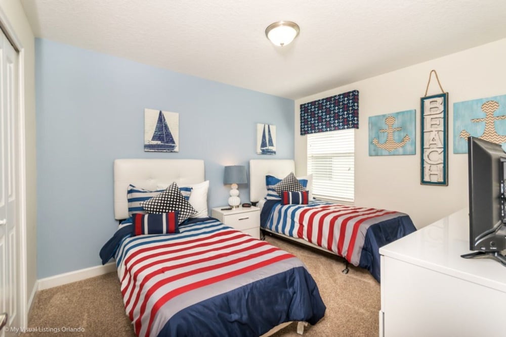 Rent a Luxury Townhome on Storey Lake Resort Minutes From Disney Orlando Townhome 2709 - photo 14