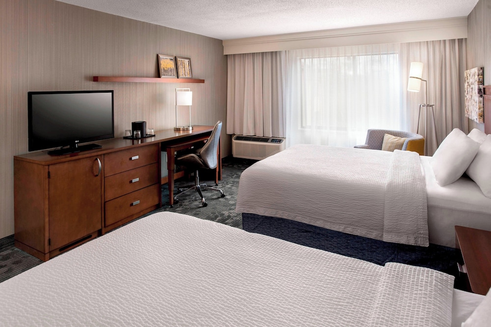 Courtyard by Marriott Parsippany - photo 7