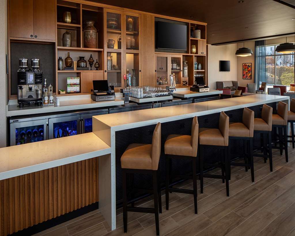 Hyatt Place Harrisonburg - photo 13