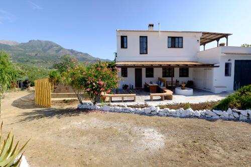 El Fresquedal — hotel in Alozaina