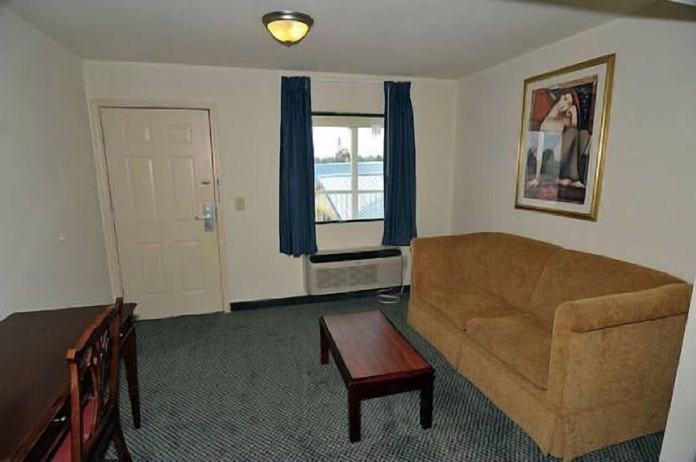 Fairview Suites - photo 20