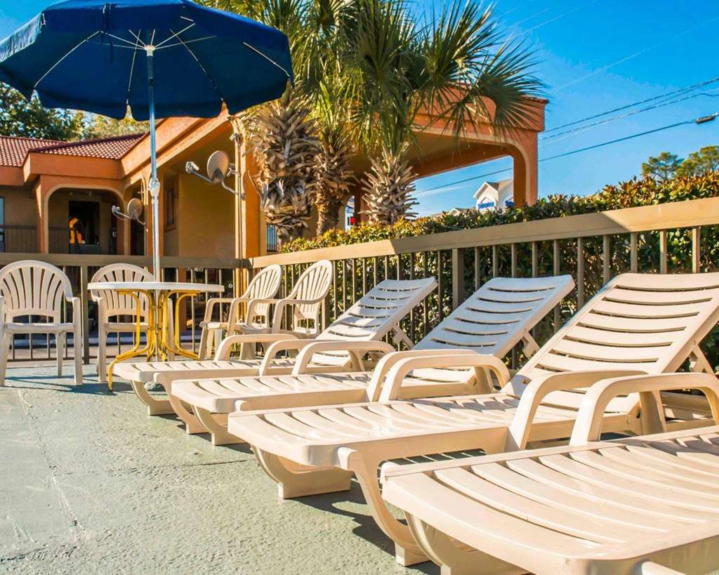 Econo Lodge Panama City St. Andrews - photo 27