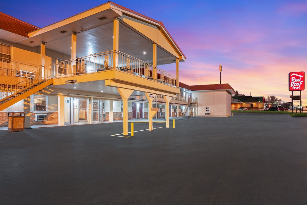 Red Roof Inn Des Moines - photo 29