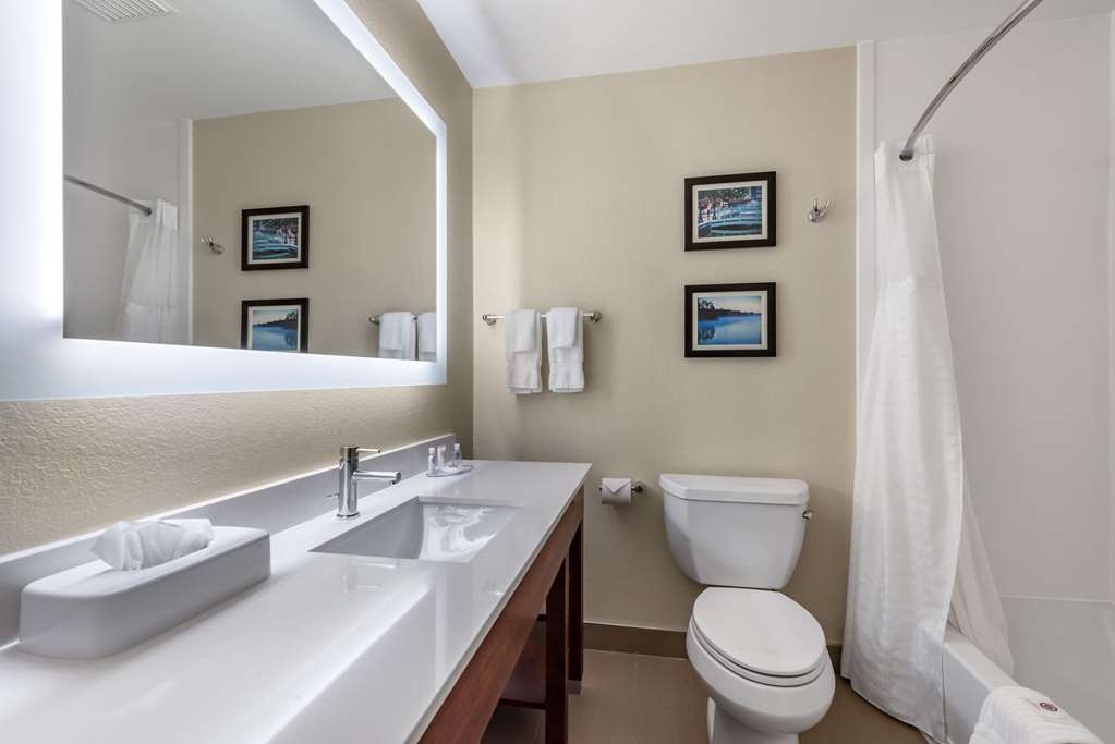 Comfort Inn & Suites Middletown Franklin - photo 24