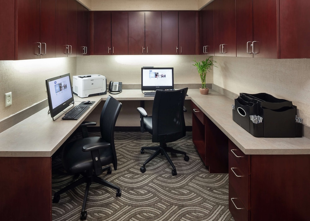 Hampton Inn & Suites Westford Chelmsford - photo 33