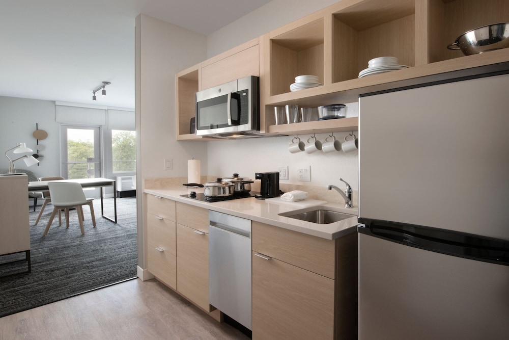 TownePlace Suites by Marriott Dallas Rockwall - photo 19