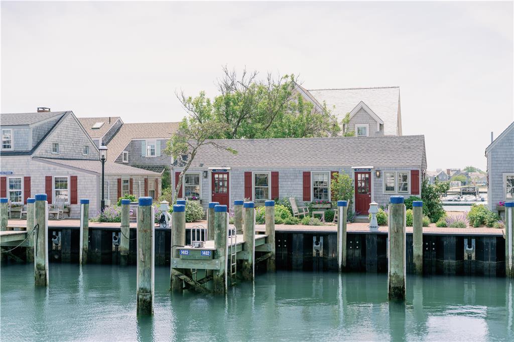 The Cottages and Lofts at Boat Basin - photo 4
