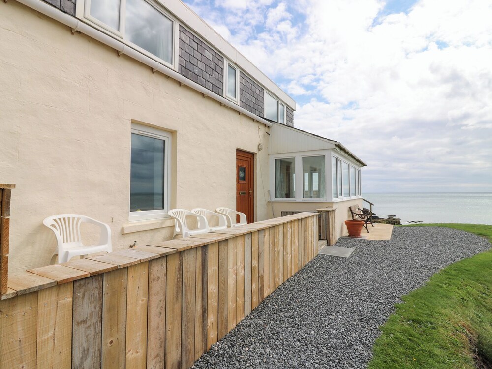 The Breakers in Ellon, United Kingdom