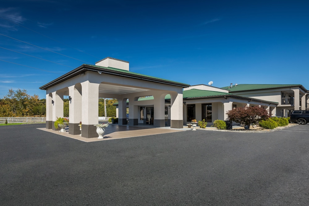 Quality Inn Dandridge - photo 52