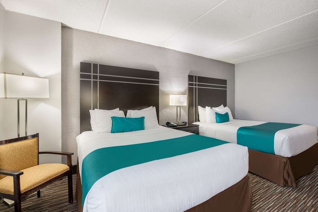 Best Western Waukesha Grand - photo 15