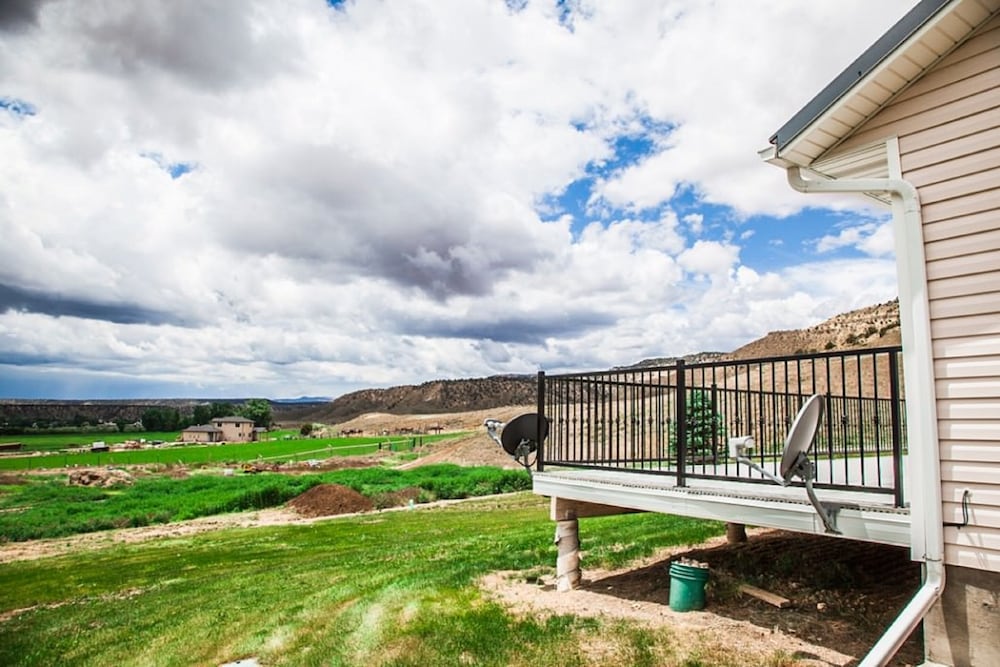 Bryce Country Cabins - photo 52