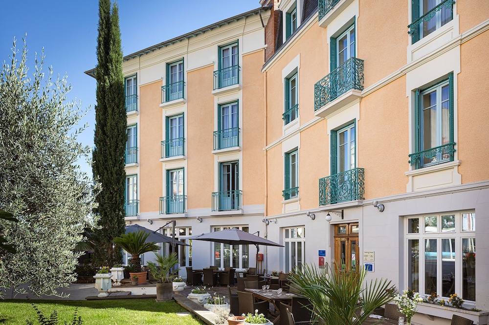Hôtel Spa Thermalia - carbon neutral hotel in Chatel-Guyon