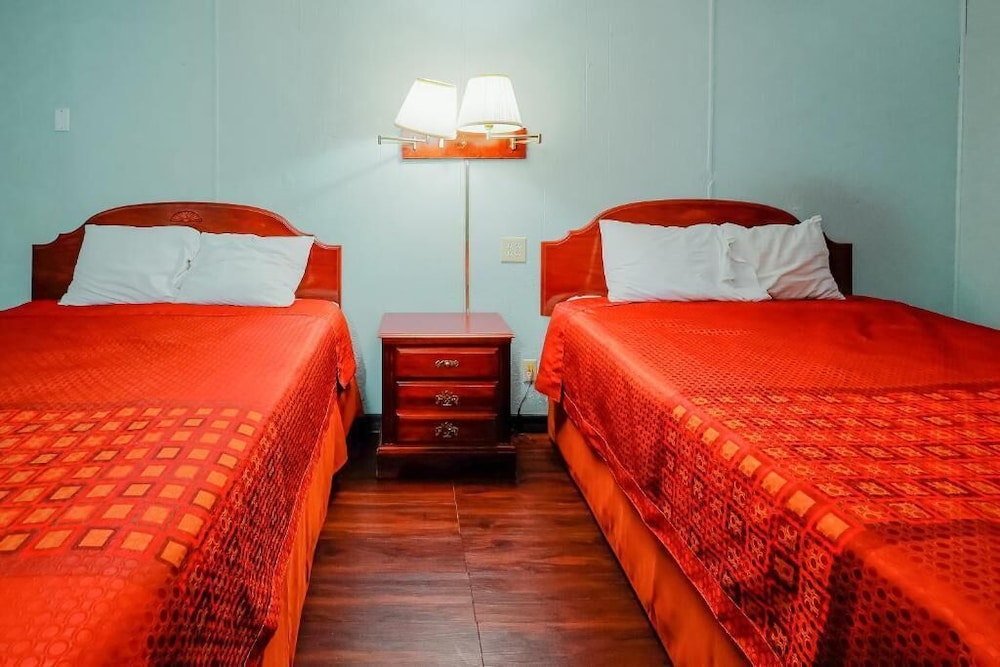 Route 66 Inn - photo 10