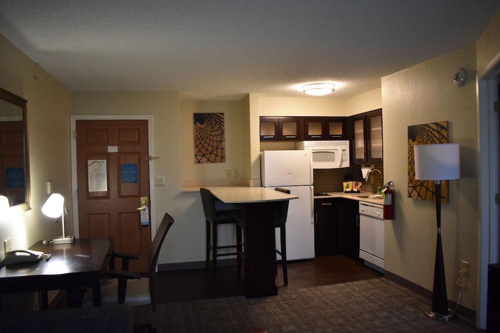 Staybridge Suites Cranbury by IHG - photo 22