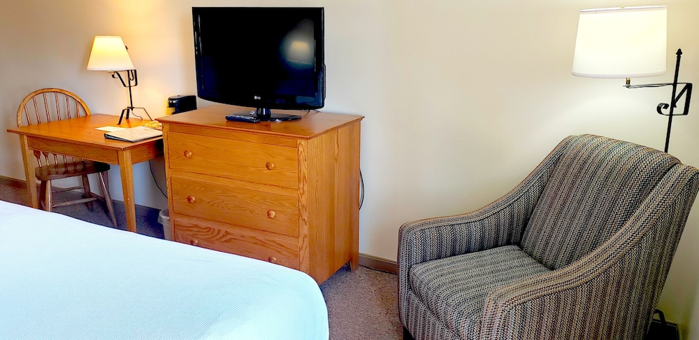 Lodging on the Square - photo 29