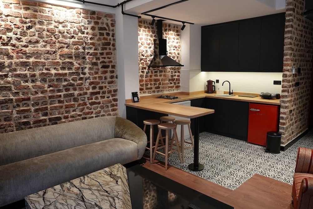 Alness Residence — 4-Star Luxury Hotel in Istanbul, Turkey