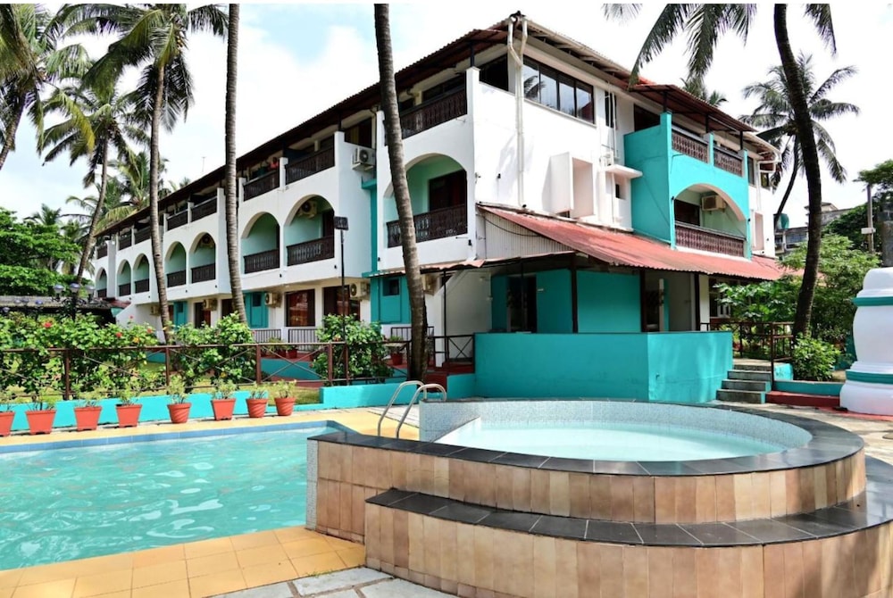 Swim Sea Beach Resort in Panaji, India