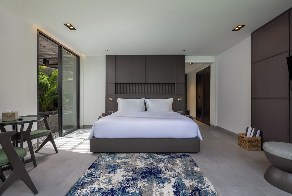 Quenzo Beach Resort — Bali — photo 5