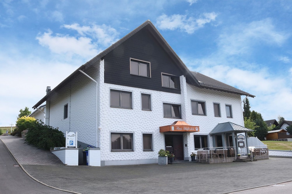 Hotel Restaurant Haus Schieferstein — hotel in Dahlem