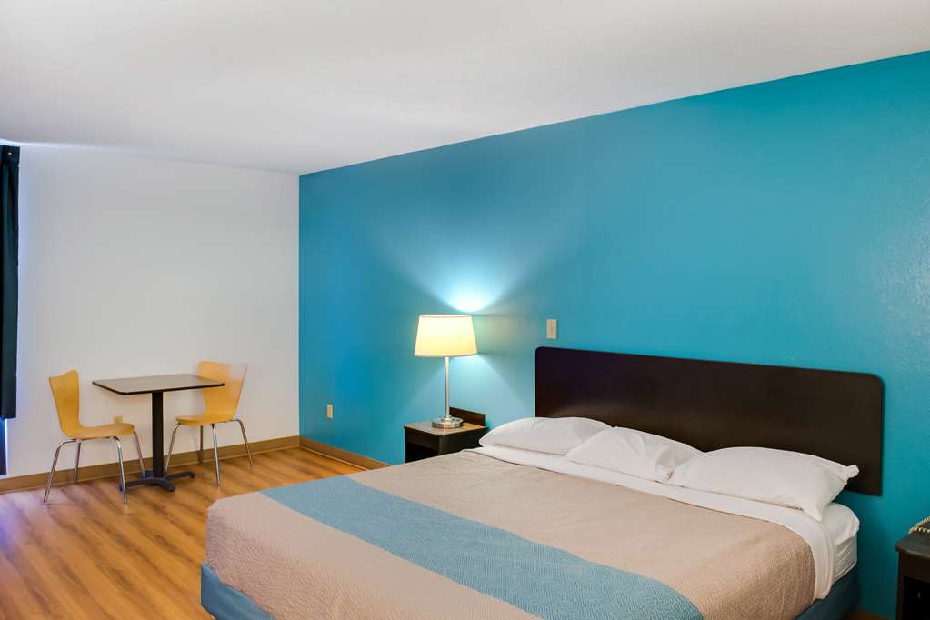 Motel6 Richmond IN - photo 19