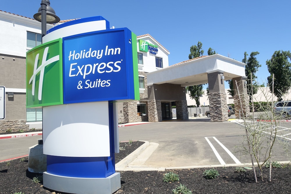 Holiday Inn Express & Suites Brentwood by IHG — hotel in Brentwood