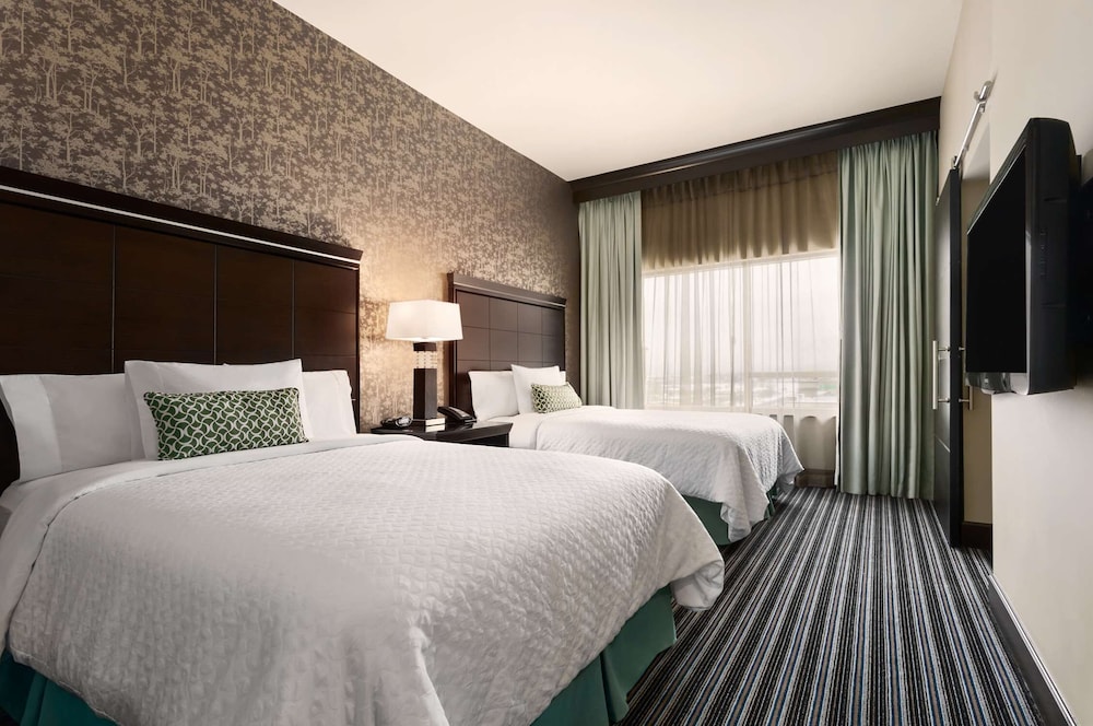 Embassy Suites by Hilton Salt Lake West Valley City - photo 26