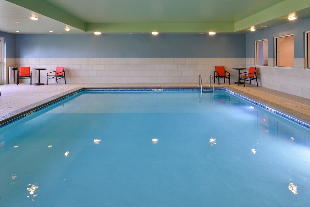 Holiday Inn Express & Suites Mall of America MSP Airport by IHG - photo 32