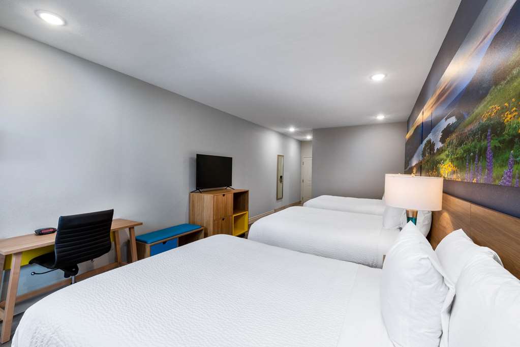 Days Inn & Suites by Wyndham Downtown University of Houston - photo 27
