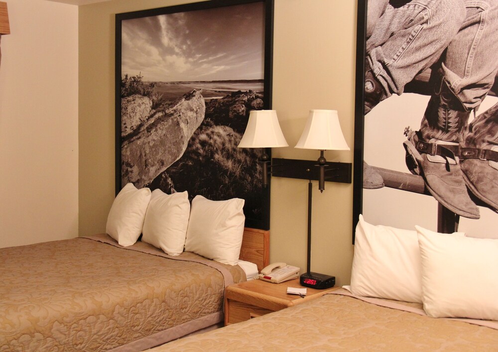 Homestead Inn and Suites - photo 14