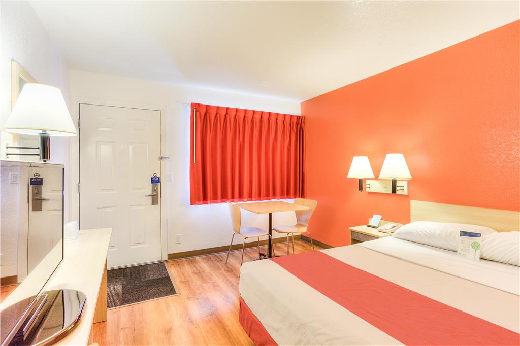 Motel 6 Tigard OR Portland South Lake Oswego - photo 20