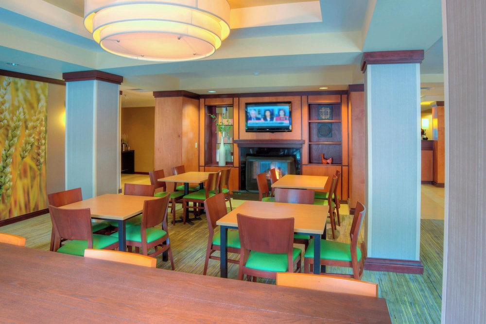 Fairfield Inn & Suites by Marriott Mobile Daphne E Shore - photo 36