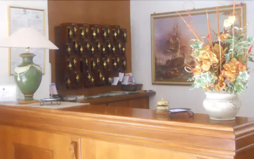 Hotel Traghetto — Civitavecchia — photo 4