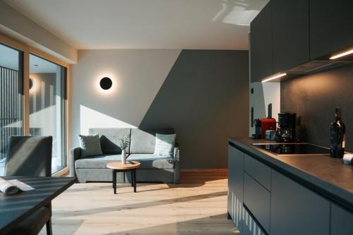 Aktiv Lodge Meran Terrace Large — 4-Star Luxury Hotel in San Martino, Italy