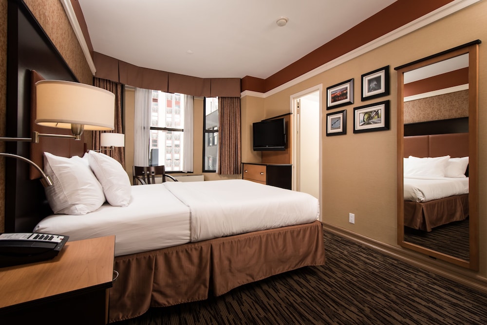The Hotel @ Fifth Avenue - photo 14