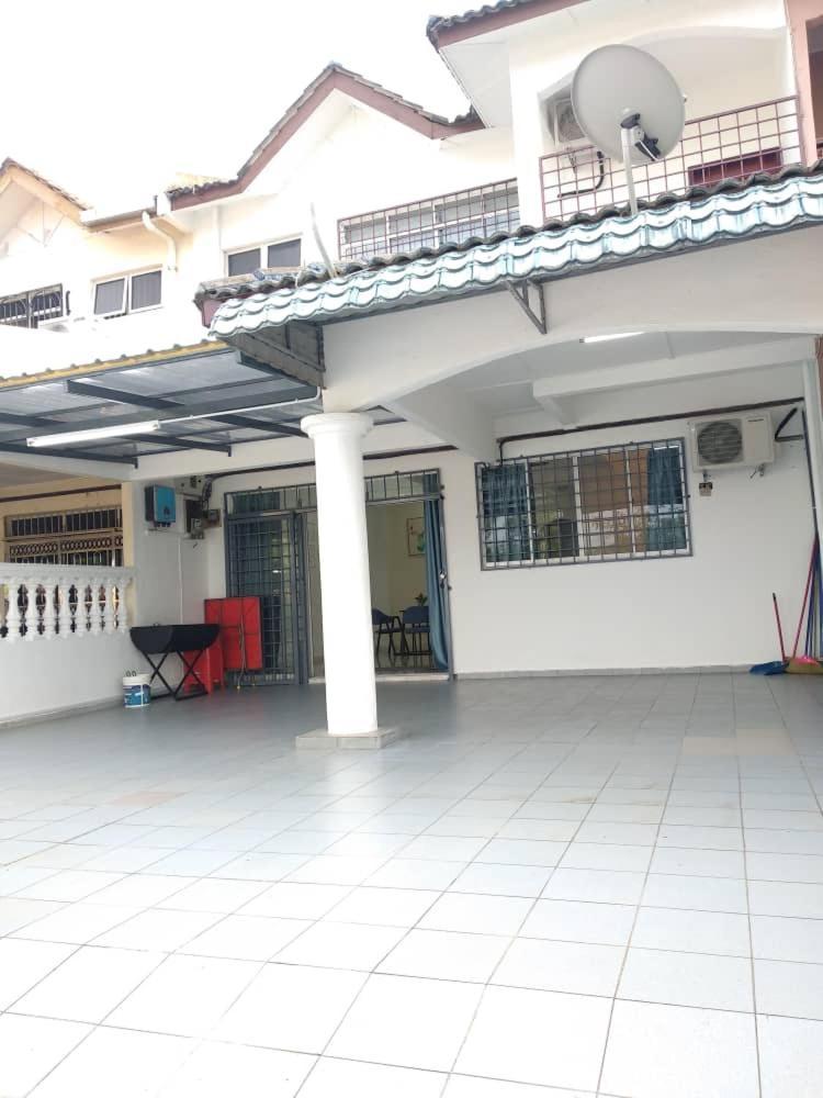 D'Rusa Homestay — 4-Star Luxury Hotel in Port Dickson, Malaysia
