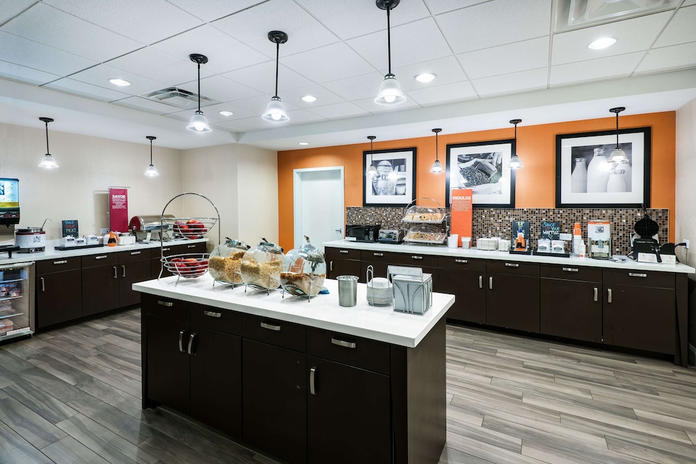 Hampton Inn & Suites San Antonio Brooks City Base - photo 27