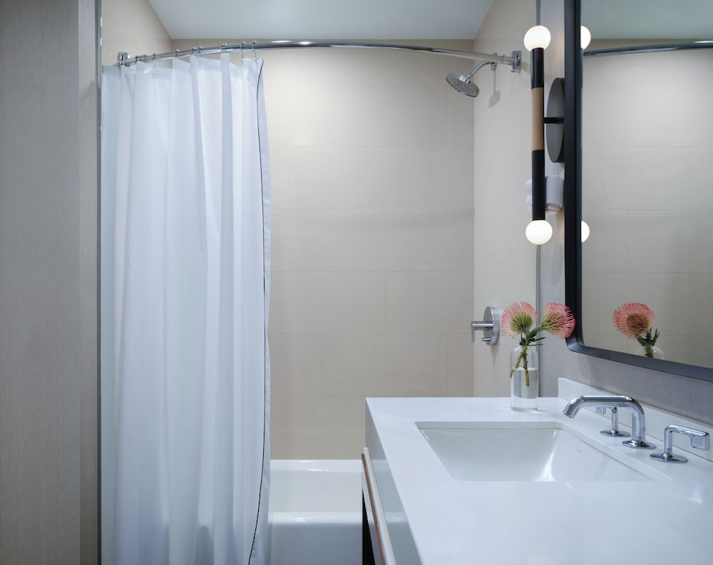 Kimpton Hotel Palomar Phoenix Cityscape by IHG - photo 10