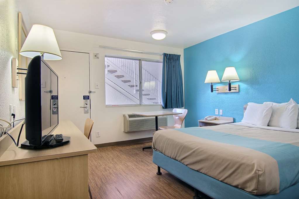 Motel 6 Lubbock TX - photo 13