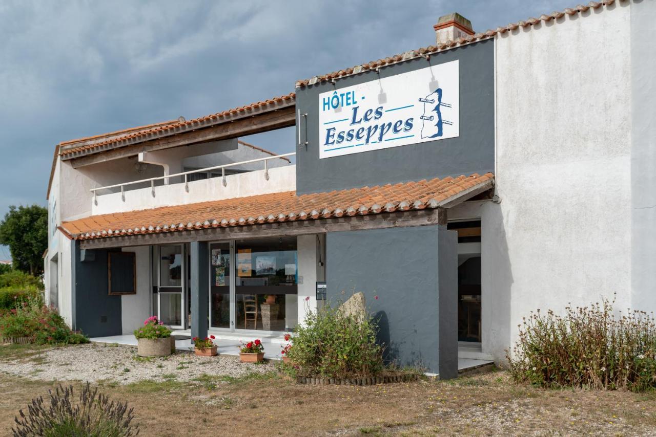 Hotel Les Esseppes — hotel in Saint-Porchaire