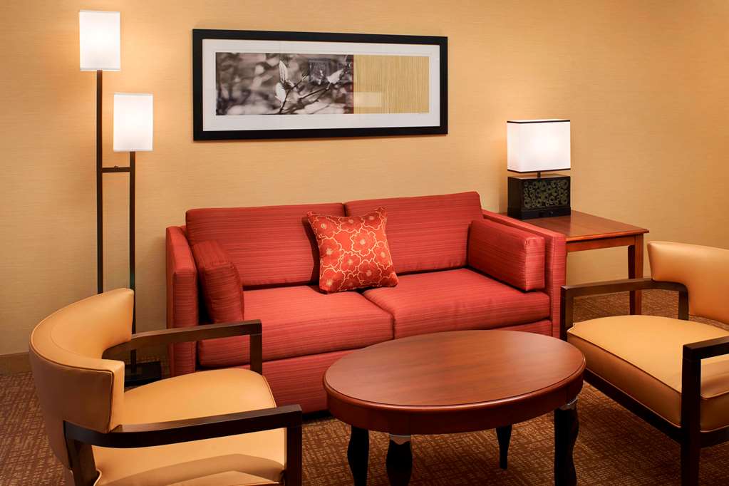 Sonesta Select Detroit Auburn Hills - photo 15