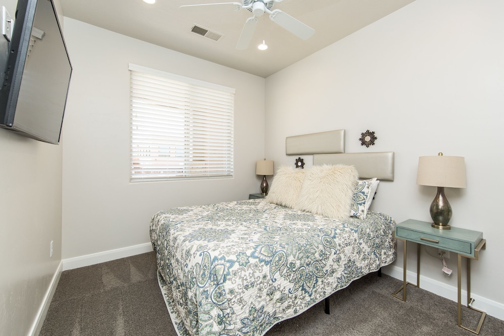 Town Center Resort - photo 281