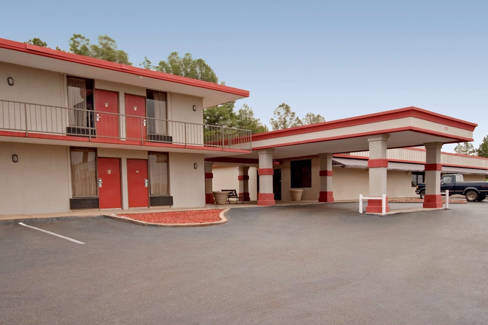 Americas Best Value Inn Grenada - photo 14