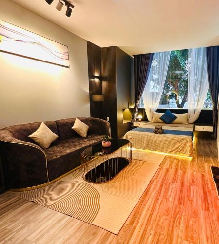 Spring Home — 5-Star Luxury Hotel in Can Tho, Vietnam