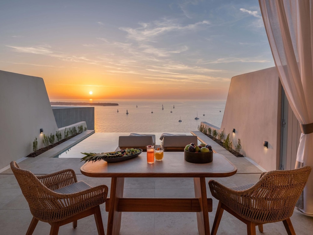 Santo Mine Oia Suites in Oia, Greece