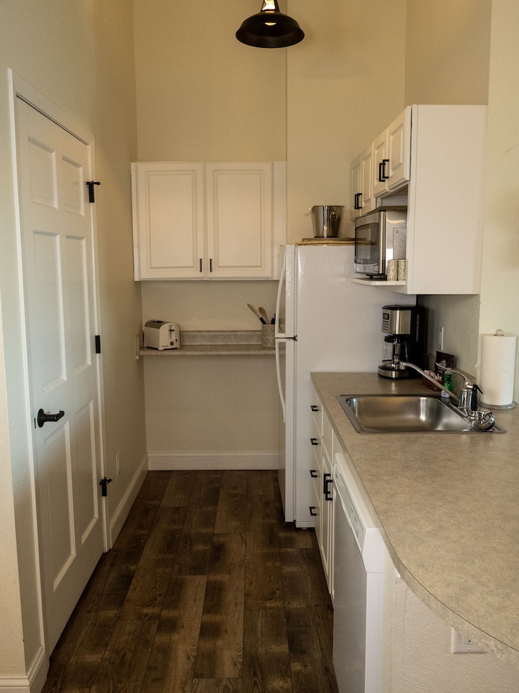 Delavan Lake Resort - photo 17