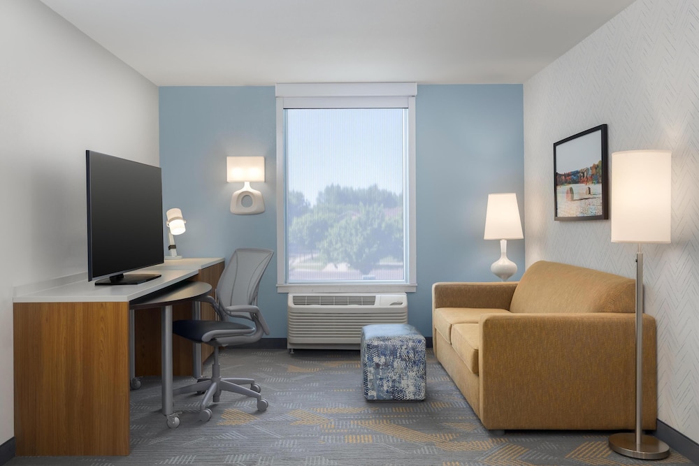 Home2 Suites by Hilton Idaho Falls - photo 17