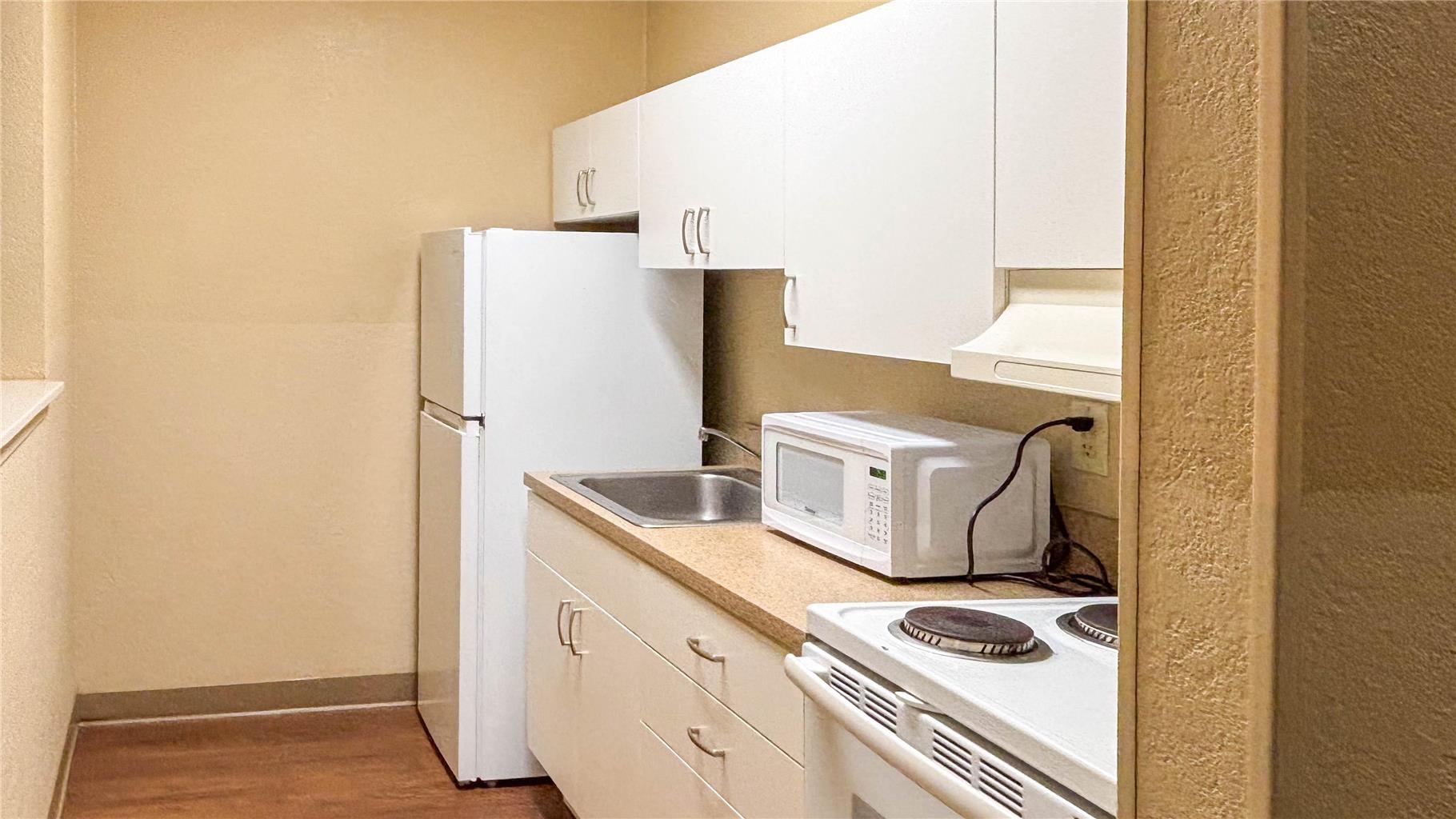 Studio 6 Suites Greenville SC Haywood Mall - photo 45