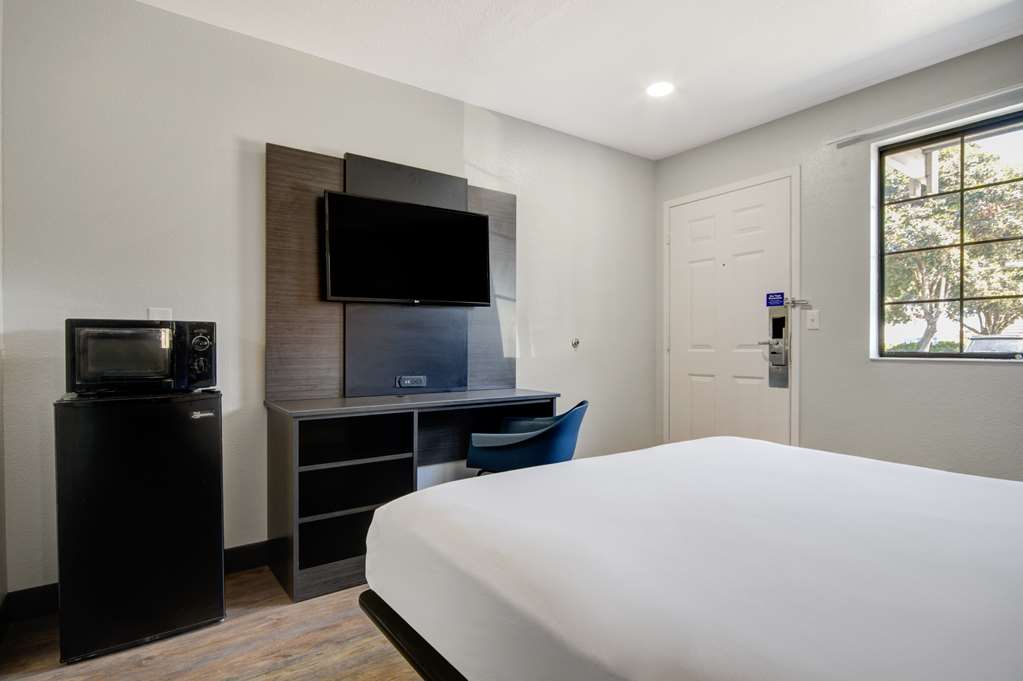 Motel 6 Lompoc CA - photo 21