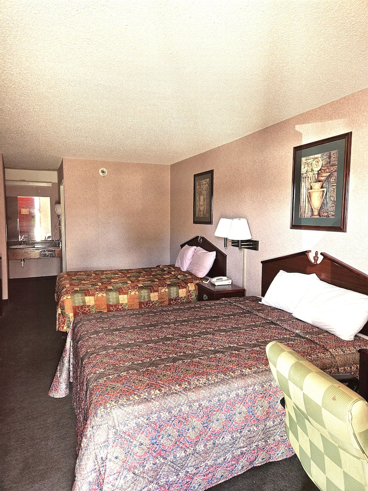 Oyo Hotel East Macon I 75 - photo 26